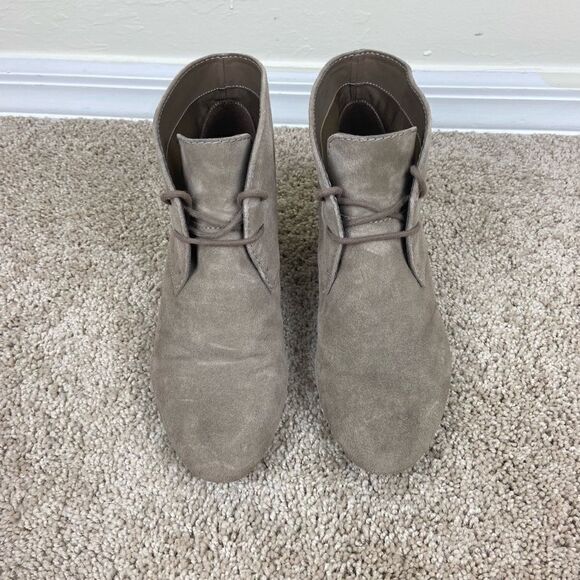 Nine West Joeyo Suede Ankle Wedge Lace-Up Booties - Picture 3 of 6